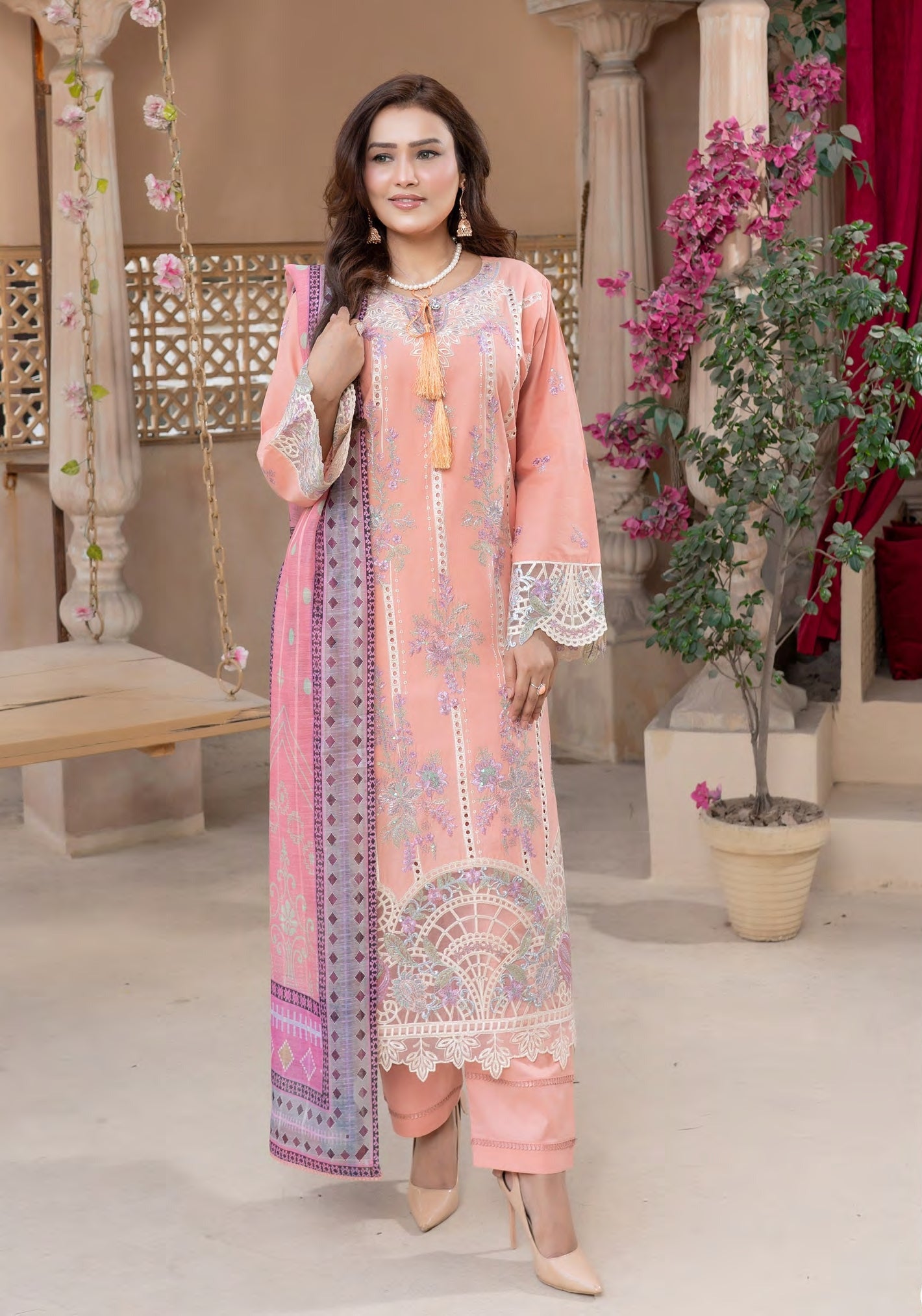 Munira Jheel Cotton Peach