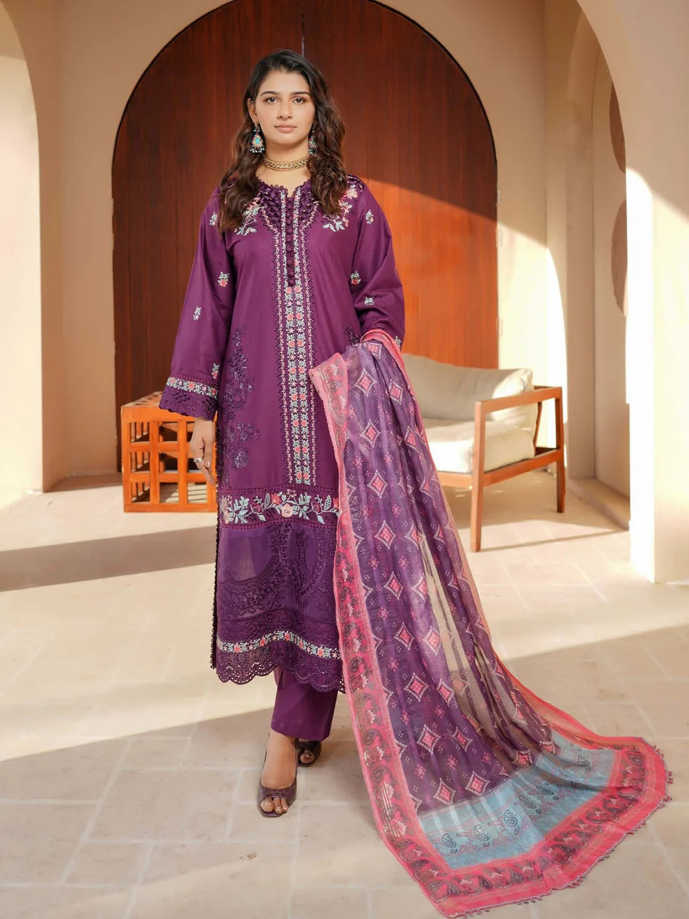 Munira Sitara Lawn Margenda
